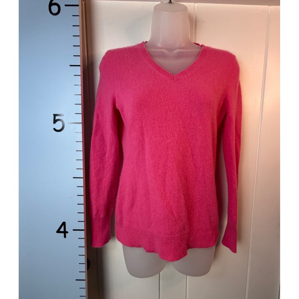 Alex Marie Cashmere Sweater Barbiecore‎ Pink  V-Neck Long Sleeves Women's Medium